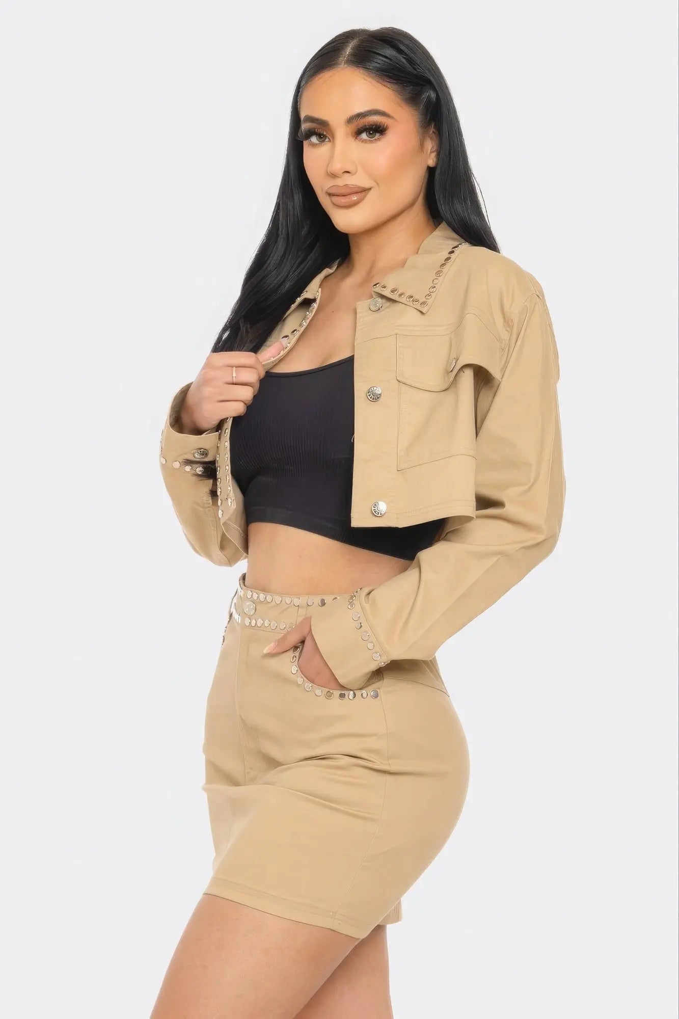 Baddie Basic cropped shirt set Taylor Rouge