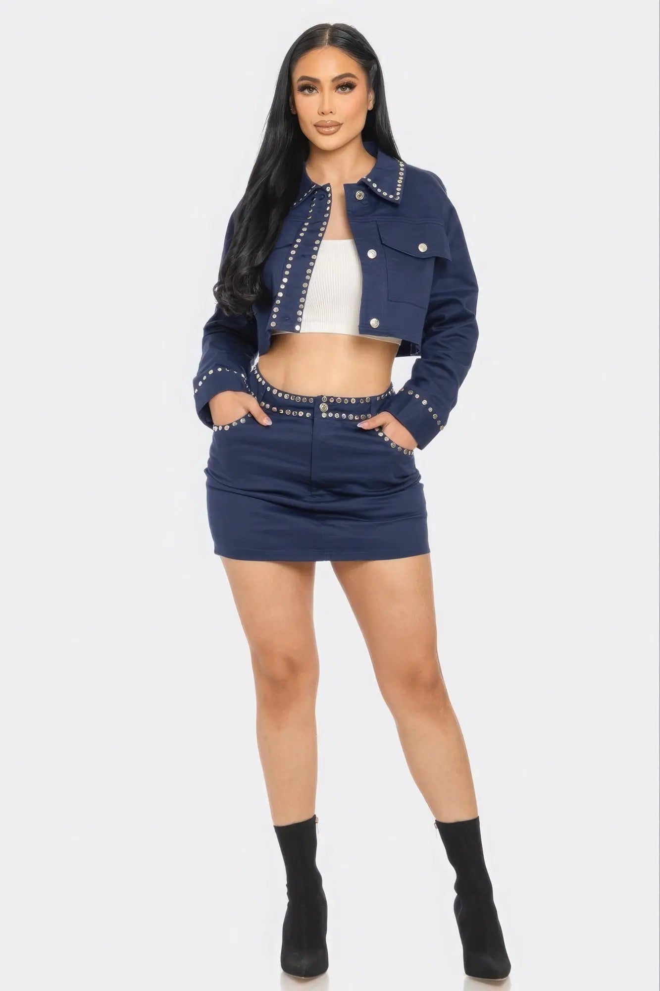 Baddie Basic cropped shirt set Taylor Rouge